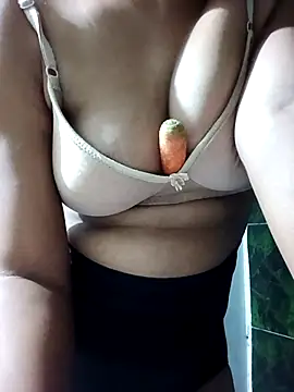 Snapshot of sweetysmita chatting on October 2025 08:37:02 PM sweetysmita online show from October 2025 08:37:02 PM