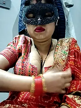 Snapshot of Hot__bhabhi_99 chatting on November 2025 03:39:01 AM Hot bhabhi 99 online show from November 2025 03:39:01 AM