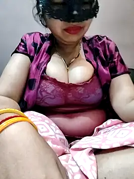 Snapshot of Hot__bhabhi_99 chatting on April 2026 03:56:01 AM Hot bhabhi 99 online show from April 2026 03:56:01 AM