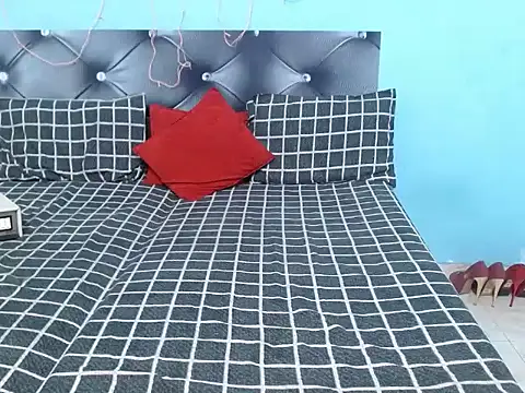 hey mishtidoll online show from December 2024 11:04:02 AM