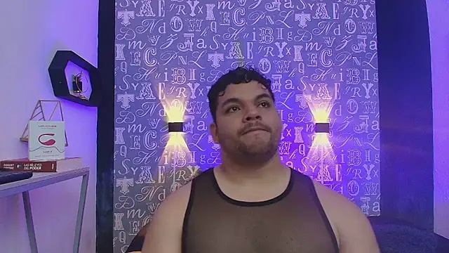 Adonis Walker online show from September 2025 08:25:02 PM