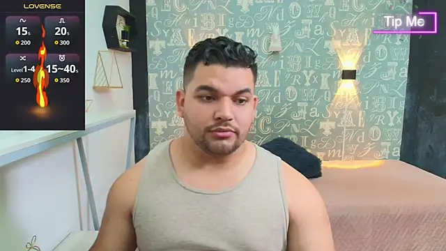 Adonis Walker online show from October 2025 06:51:01 PM