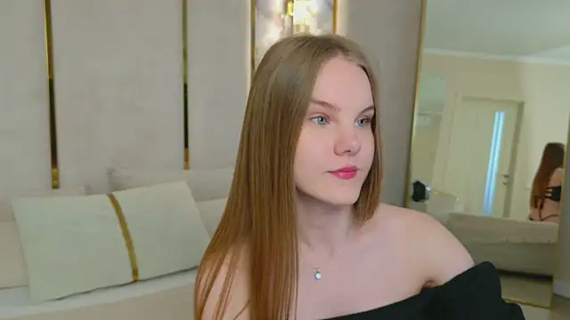 Lili Lohan online show from July 2026 05:09:02 AM