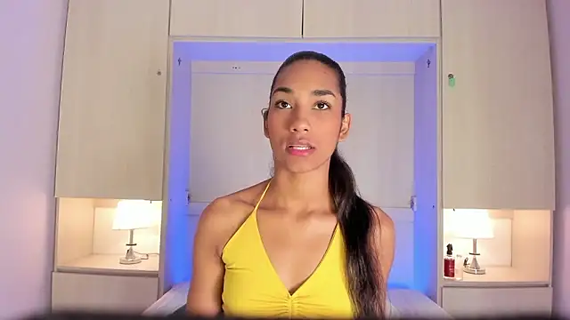 Snapshot of AnahiCollins chatting on January 2026 11:45:02 AM AnahiCollins online show from January 2026 11:45:02 AM