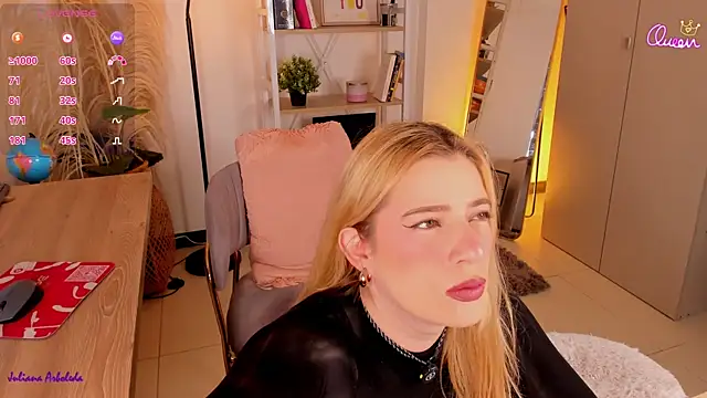 julianaarboleda online show from April 2026 01:02:01 PM