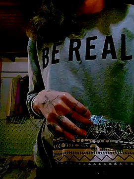 Snapshot of monroedelrey chatting on December 2025 05:06:02 PM monroedelrey online show from December 2025 05:06:02 PM