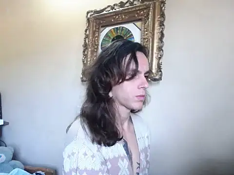 Snapshot of monroedelrey chatting on February 2026 12:21:01 PM monroedelrey online show from February 2026 12:21:01 PM