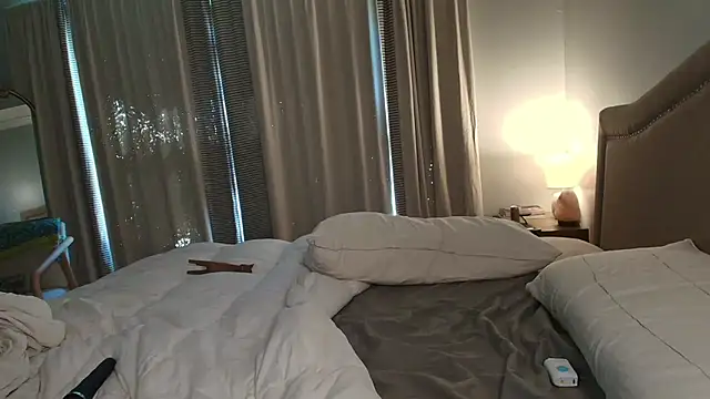 ClaireZX online show from October 2025 07:58:02 PM