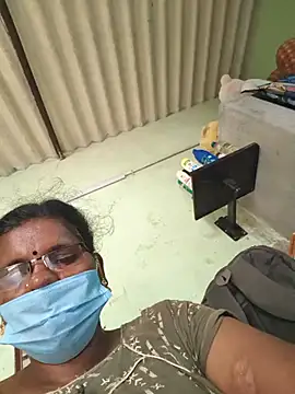 Snapshot of Tamilselviroja- chatting on August 2026 02:10:01 AM Tamilselviroja- online show from August 2026 02:10:01 AM