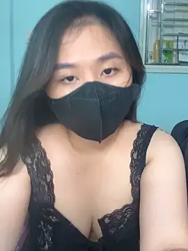 Sexy dancing girl online show from November 2025 03:08:02 AM