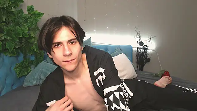 Ellis Rin online show from October 2025 10:31:01 PM