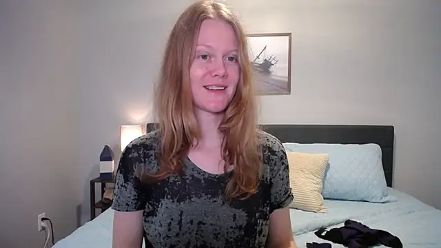 Snapshot of naughtyfox89 chatting on January 2026 04:58:02 AM naughtyfox89 online show from January 2026 04:58:02 AM