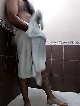 Snapshot of Valen_Squirt04 chatting on December 2025 02:07:02 AM Valen Squirt04 online show from December 2025 02:07:02 AM