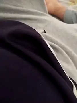 Snapshot of Valen_Squirt04 chatting on March 2026 08:09:01 PM Valen Squirt04 online show from March 2026 08:09:01 PM