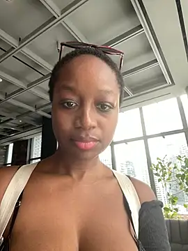 tia   fox online show from January 2026 04:33:02 PM