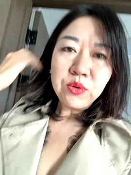 siru-love online show from October 2025 03:40:01 AM