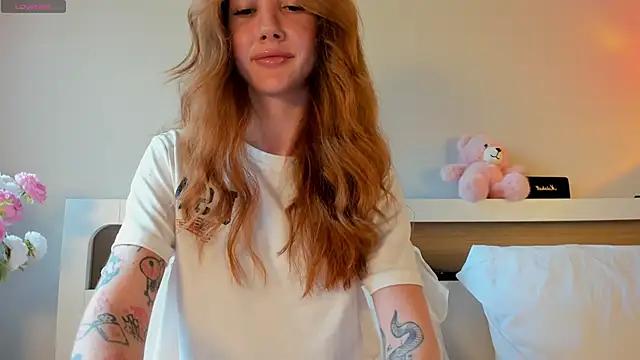 Snapshot of ariyyaaa chatting on December 2025 03:57:01 AM ariyyaaa online show from December 2025 03:57:01 AM