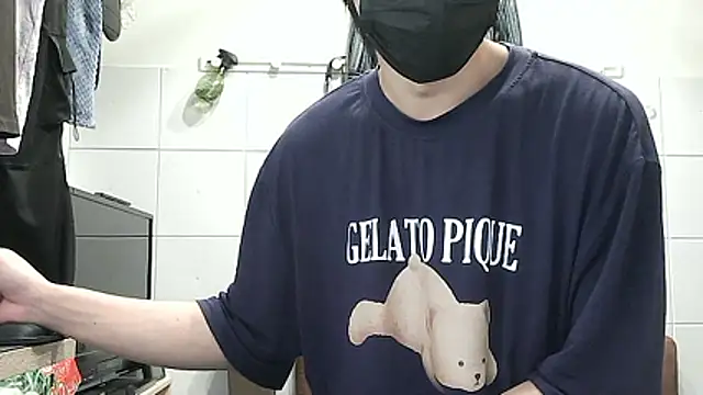 Snapshot of mikan_kun_st chatting on September 2025 12:59:02 AM mikan kun st online show from September 2025 12:59:02 AM