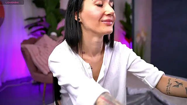 SerenaVelour online show from October 2025 10:27:01 AM