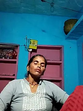 Snapshot of Mohni_cute chatting on October 2025 12:38:01 PM Mohni cute online show from October 2025 12:38:01 PM