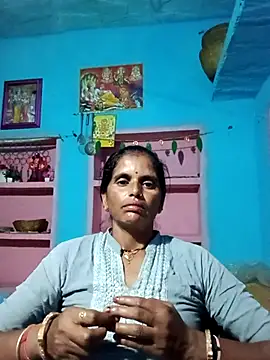 Snapshot of Mohni_cute chatting on October 2025 12:12:02 PM Mohni cute online show from October 2025 12:12:02 PM