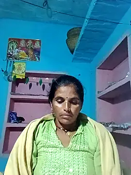 Snapshot of Mohni_cute chatting on October 2025 03:24:02 PM Mohni cute online show from October 2025 03:24:02 PM