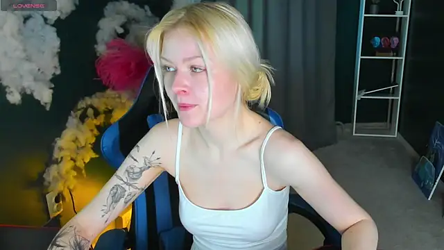 Callista a online show from May 2026 02:52:01 AM