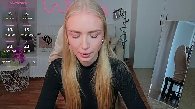 TessaGrays online show from May 2026 09:04:01 AM