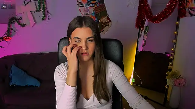 Snapshot of lina_fox12 chatting on January 2026 01:35:02 PM lina fox12 online show from January 2026 01:35:02 PM