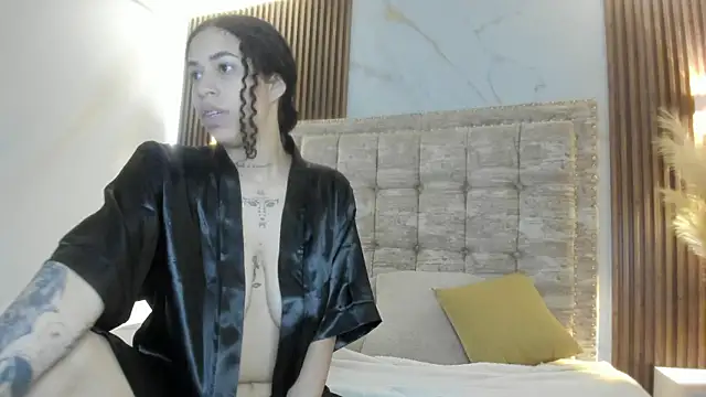 Snapshot of Annie_roselle chatting on February 2026 12:30:02 PM Annie roselle online show from February 2026 12:30:02 PM