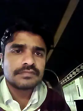 puneriboy32 online show from November 2025 03:12:02 PM