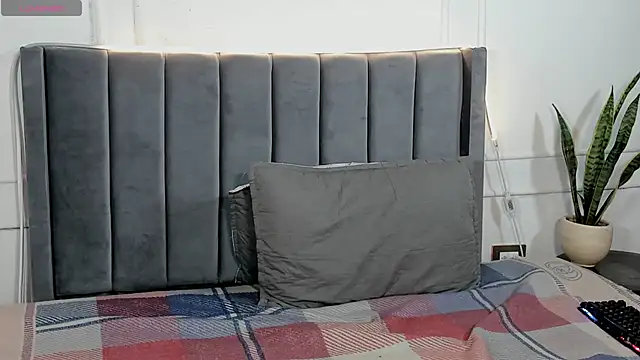 luxuryheaven 8 online show from October 2025 07:34:01 PM