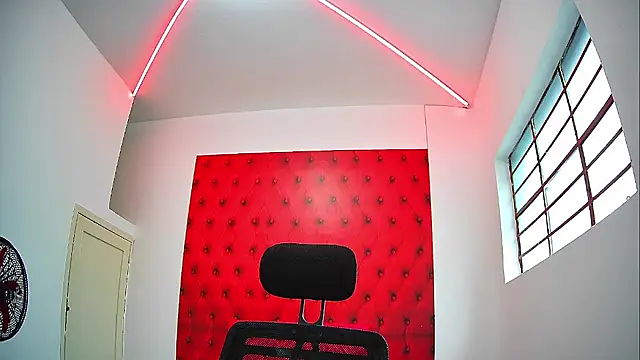 Tainara ebony online show from September 2025 07:30:02 PM