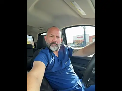 fuckadilf online show from November 2025 04:39:01 PM