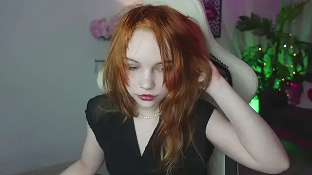 Snapshot of Staymonica chatting on February 2026 12:54:01 PM Staymonica online show from February 2026 12:54:01 PM