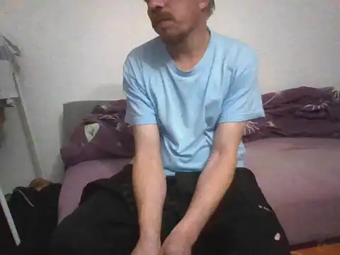 Snapshot of honzinka83 chatting on November 2025 05:35:02 PM honzinka83 online show from November 2025 05:35:02 PM