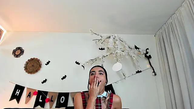 Snapshot of cloe_taylor__ chatting on October 2025 03:47:02 AM cloe taylor online show from October 2025 03:47:02 AM