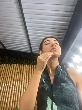 Snapshot of cloe_taylor__ chatting on November 2025 03:39:01 AM cloe taylor online show from November 2025 03:39:01 AM