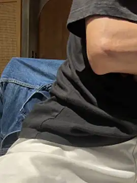 HenryLee1983-cums online show from June 2026 03:36:01 PM