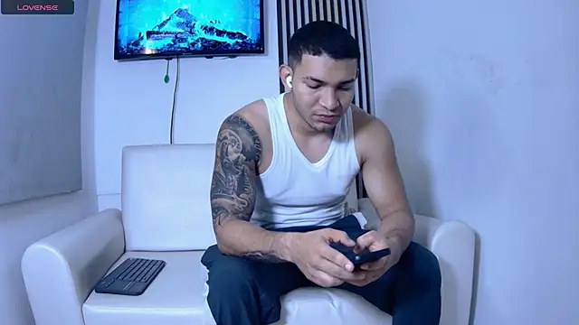 venedic bull online show from November 2025 04:04:01 AM