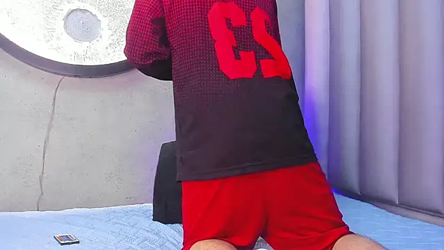 Lucian grey online show from November 2025 04:13:02 AM