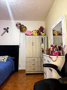 Snapshot of Miichii chatting on October 2025 12:08:02 AM Miichii online show from October 2025 12:08:02 AM