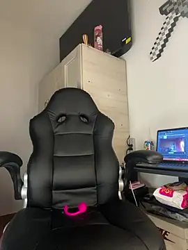 Miichii online show from April 2026 02:51:02 AM