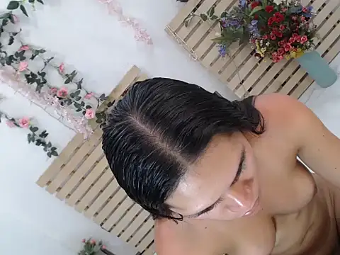 sweet yummy69 online show from June 2026 11:00:01 PM