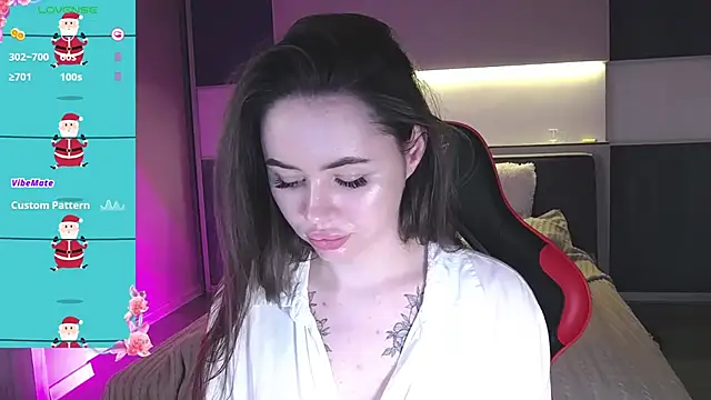 AlmaryKim online show from December 2024 09:40:01 PM