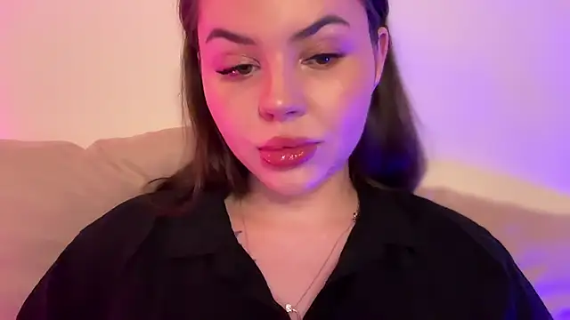 AlmaryKim online show from June 2026 05:27:02 PM