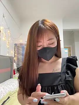 Snapshot of jun-xinh09 chatting on October 2025 10:45:01 AM jun-xinh09 online show from October 2025 10:45:01 AM