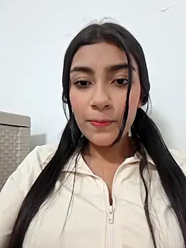 Sweed-virgin-pussy online show from May 2026 01:45:02 AM