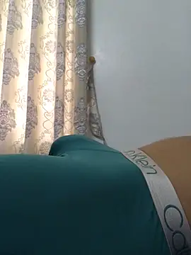 Snapshot of khonglongvong86 chatting on October 2025 08:05:02 AM khonglongvong86 online show from October 2025 08:05:02 AM