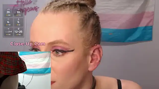 Snapshot of cinderellie chatting on October 2025 04:24:01 AM cinderellie online show from October 2025 04:24:01 AM